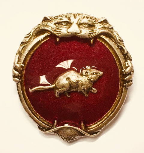 486- Broche