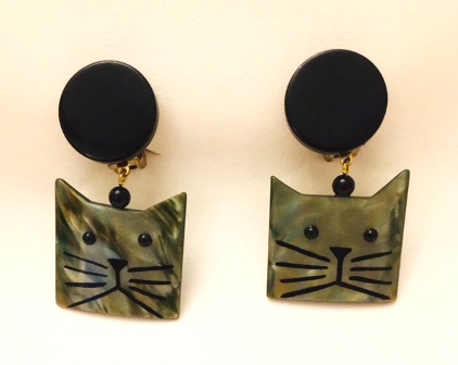 2389- Boucles d oreilles grises/marron