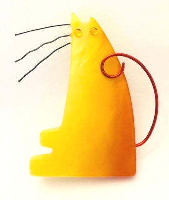 2387- Broche chat jaune /orangé