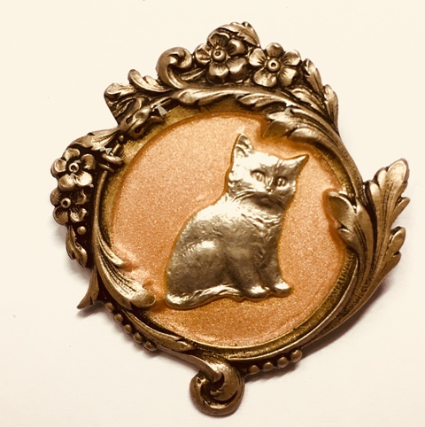 481- Broche vintage émail